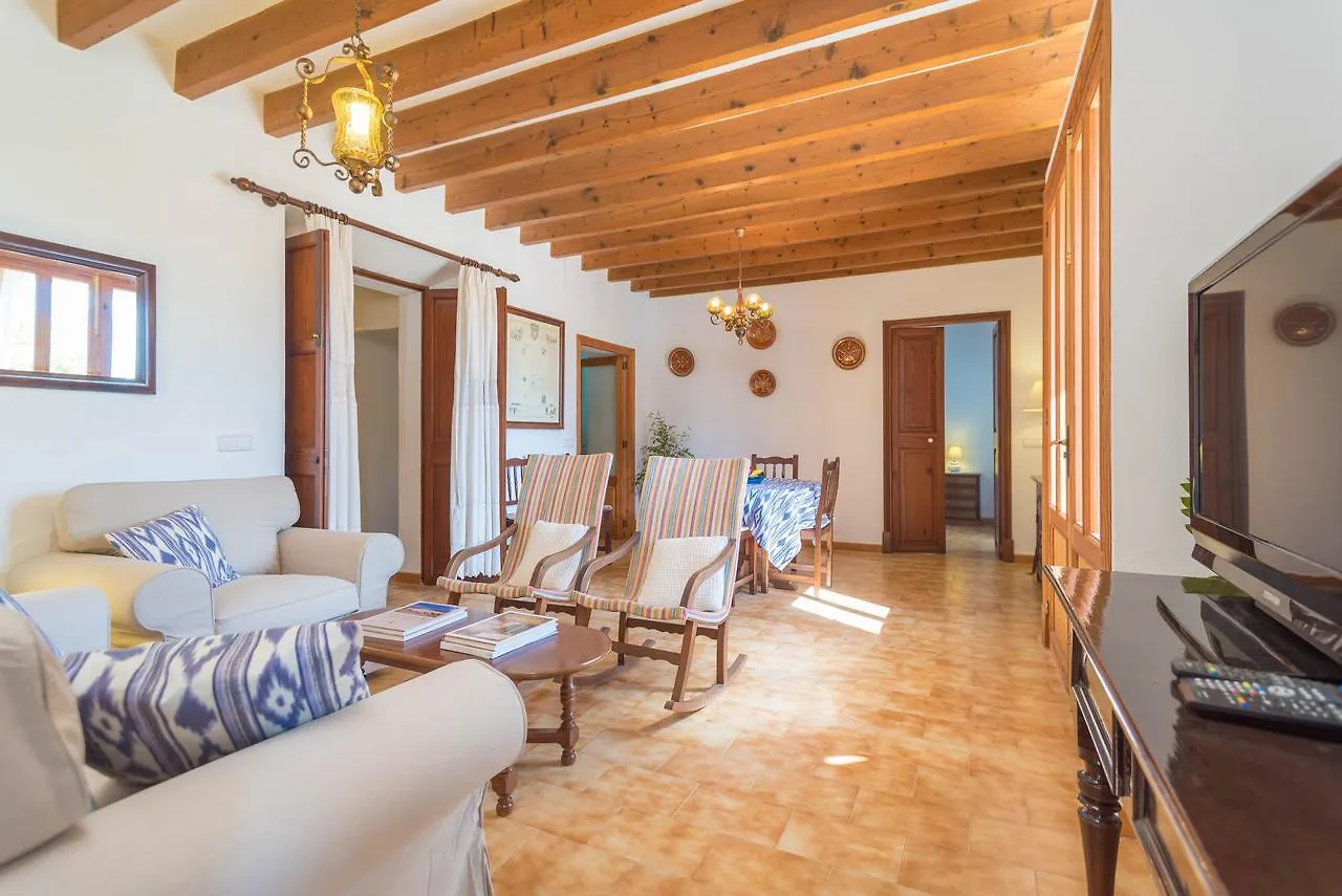 Can Salvador Moscari Villa