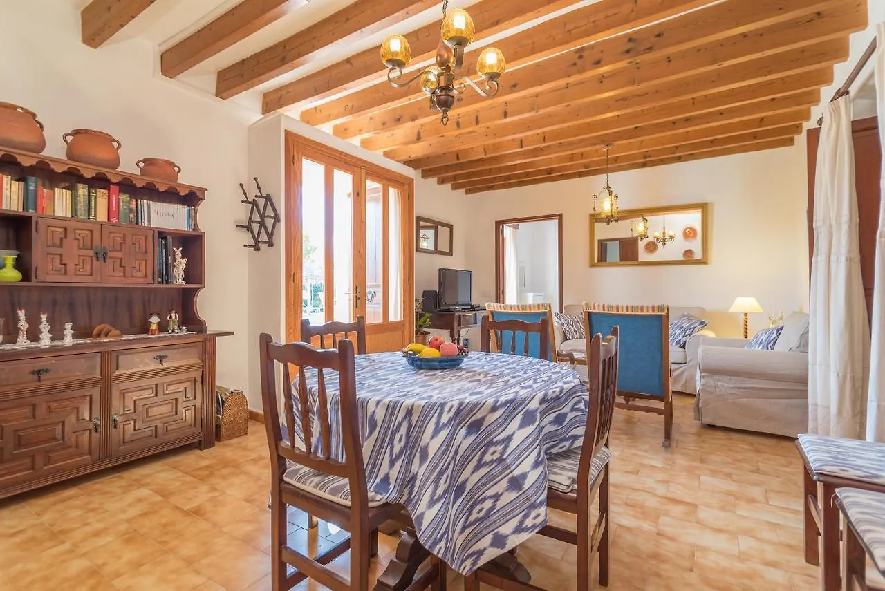 Can Salvador Moscari Villa